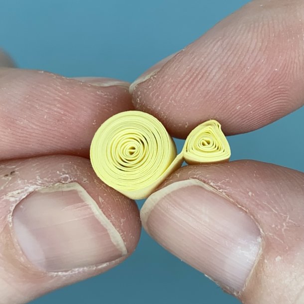 Ide-side Quilling �rstidsramme Sommer (med trin for trin fotos) 