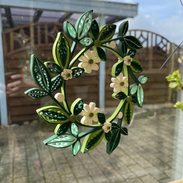 Instruktion Quilling Krans Britt Mari