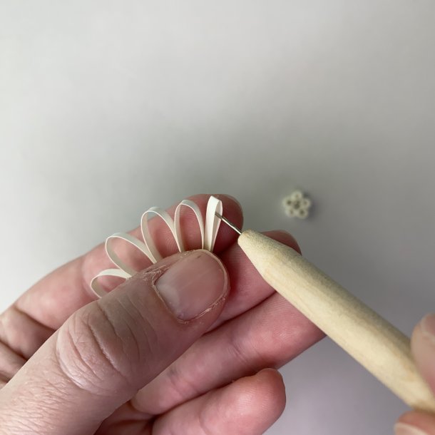 Instruktion Quilling Krans Britt Mari